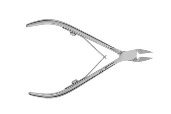 Classic`10 Cuticle nippers (cutting edge - 11 mm)